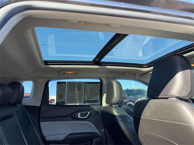 used 2022 Jeep Compass car, priced at $20,894