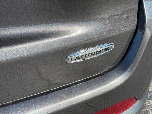 used 2022 Jeep Compass car, priced at $20,894