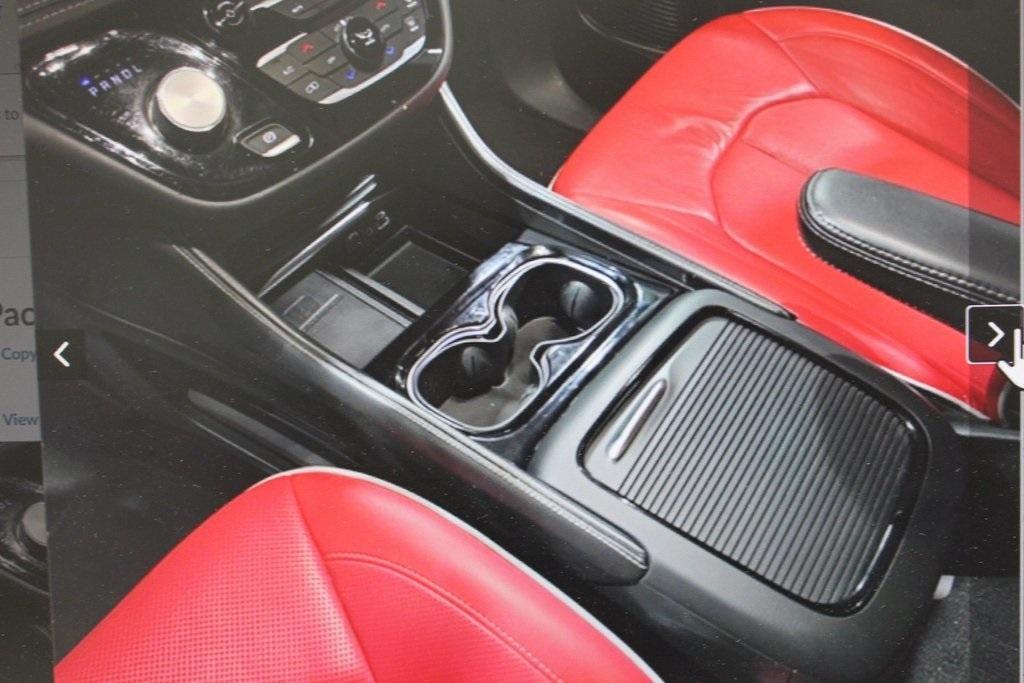 used 2021 Chrysler Pacifica Hybrid car, priced at $29,998