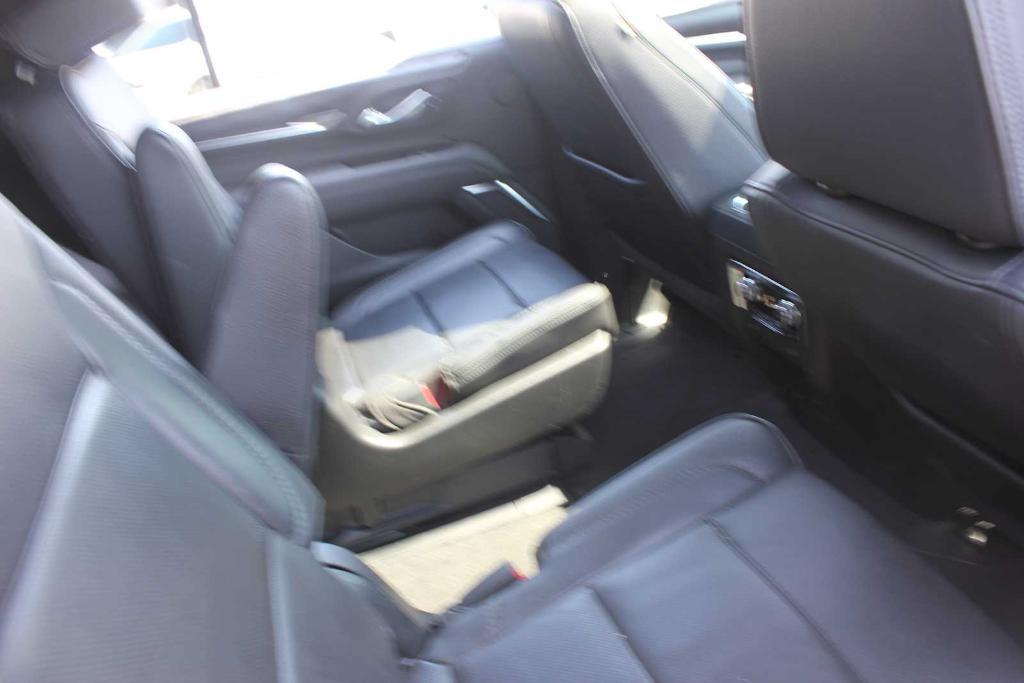 used 2022 GMC Yukon car, priced at $56,879