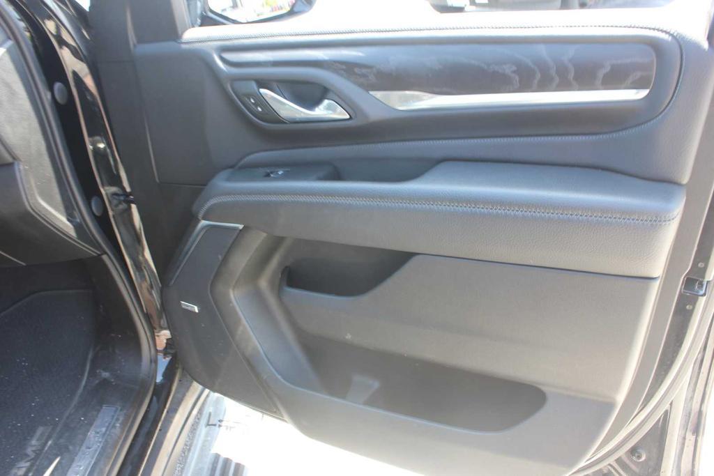 used 2022 GMC Yukon car, priced at $56,879