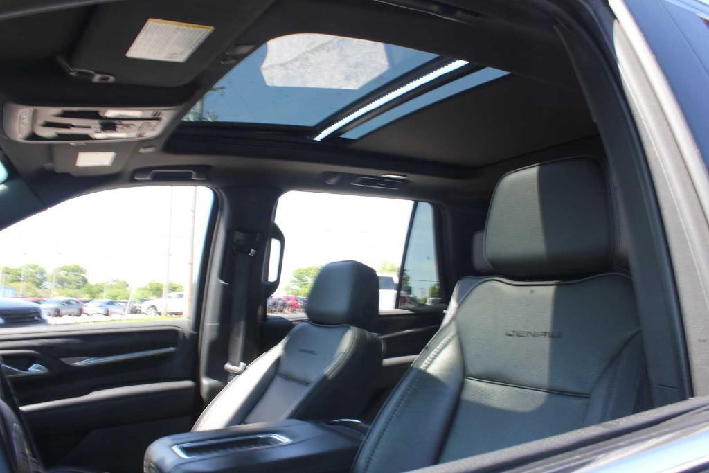 used 2022 GMC Yukon car, priced at $56,879