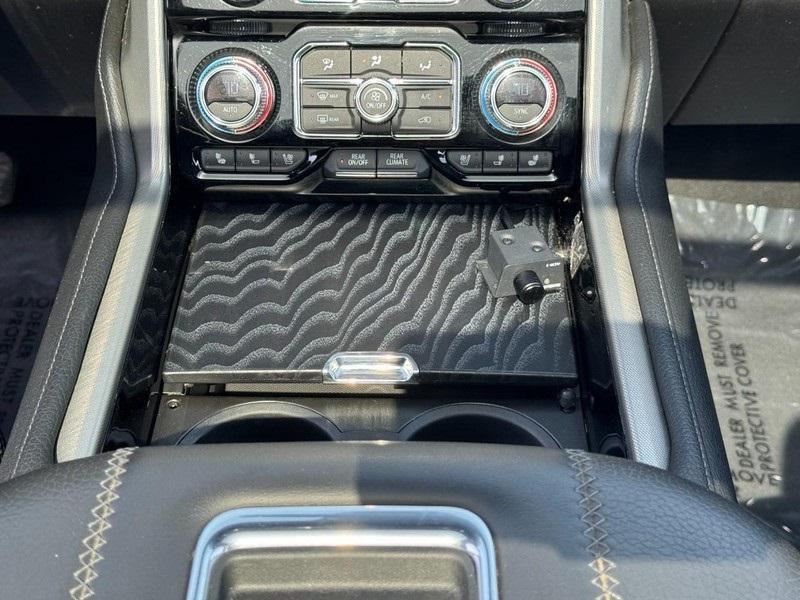 used 2022 GMC Yukon car, priced at $54,922