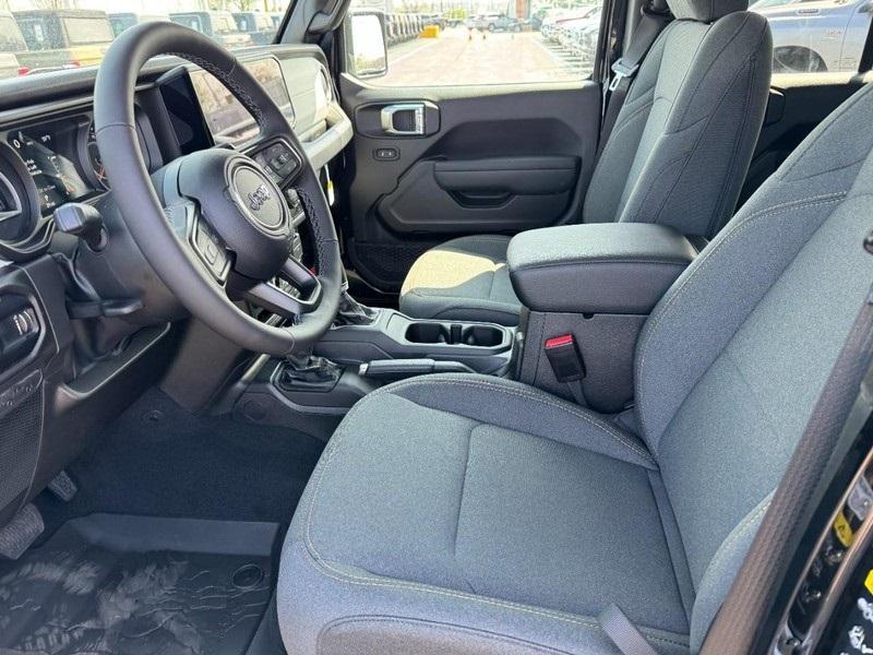 new 2025 Jeep Wrangler car, priced at $48,897