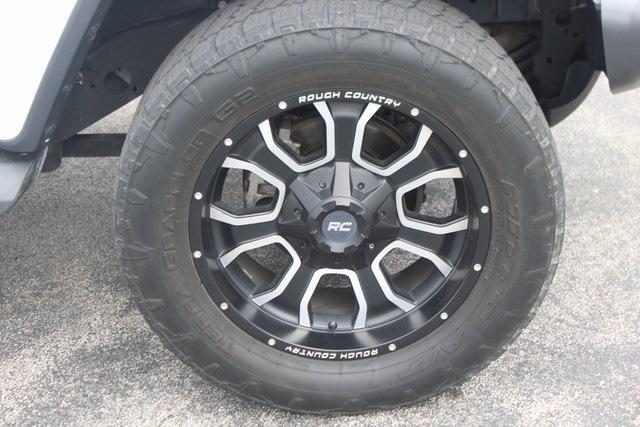 used 2019 Jeep Wrangler Unlimited car, priced at $28,540