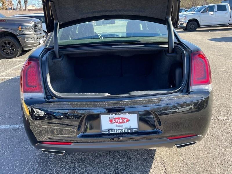 new 2023 Chrysler 300 car, priced at $48,698