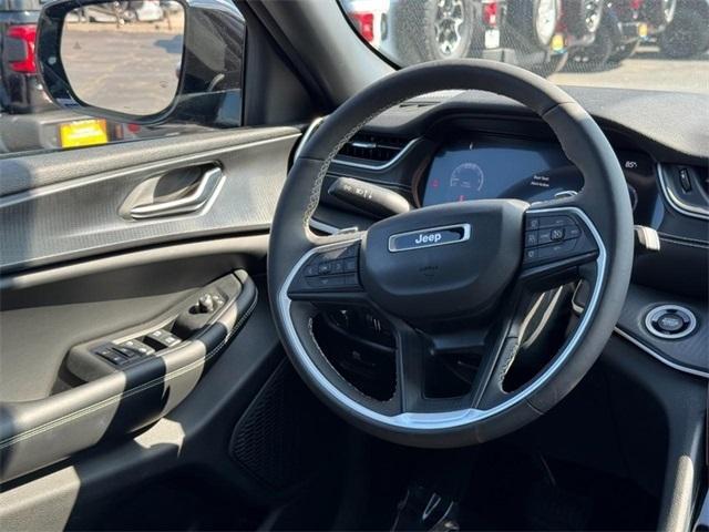 used 2023 Jeep Grand Cherokee car, priced at $36,500