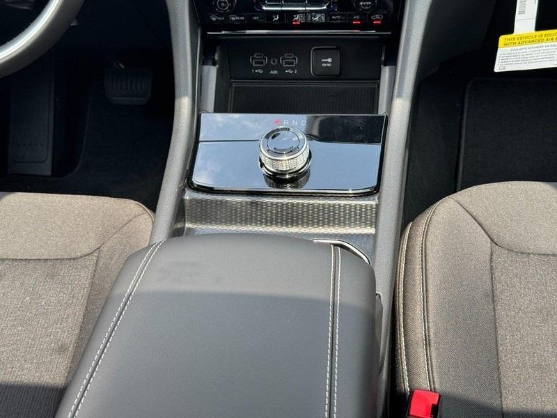 new 2025 Jeep Grand Cherokee car, priced at $35,496