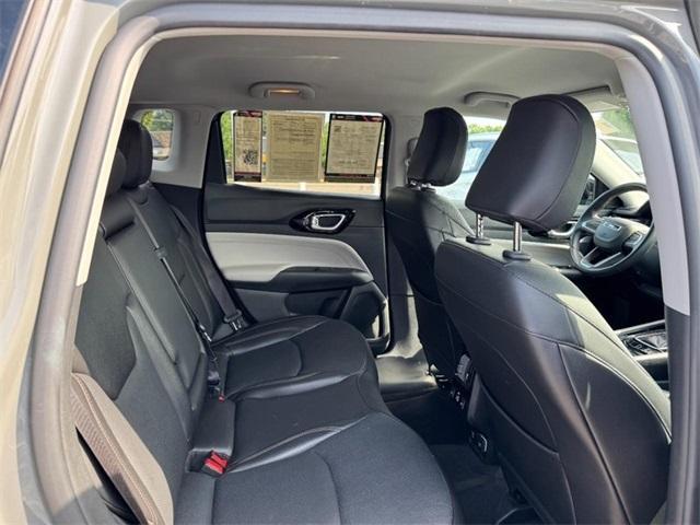 used 2022 Jeep Compass car, priced at $25,173