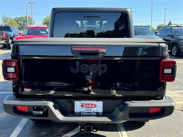 new 2024 Jeep Gladiator car, priced at $50,921