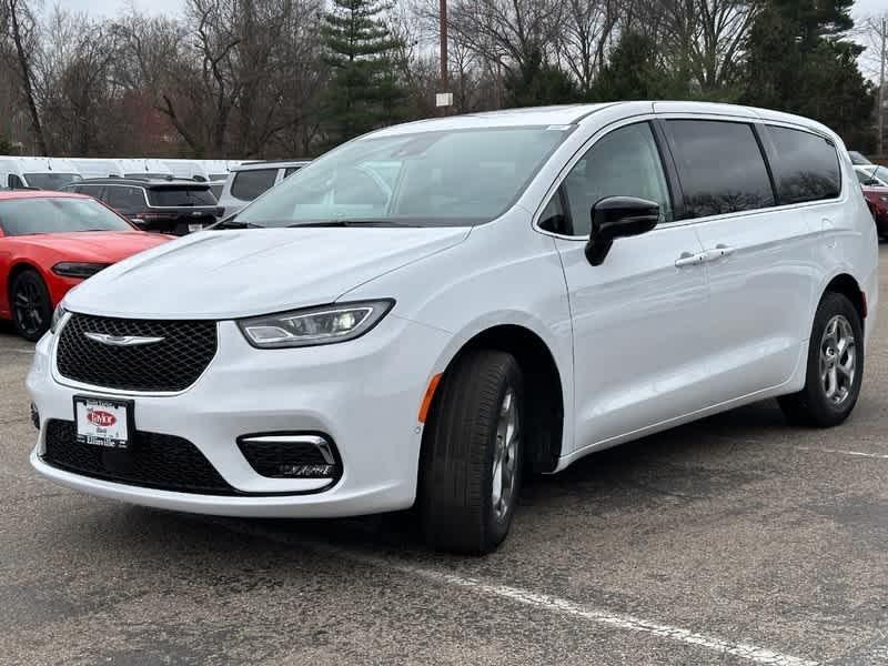 new 2024 Chrysler Pacifica car, priced at $57,660