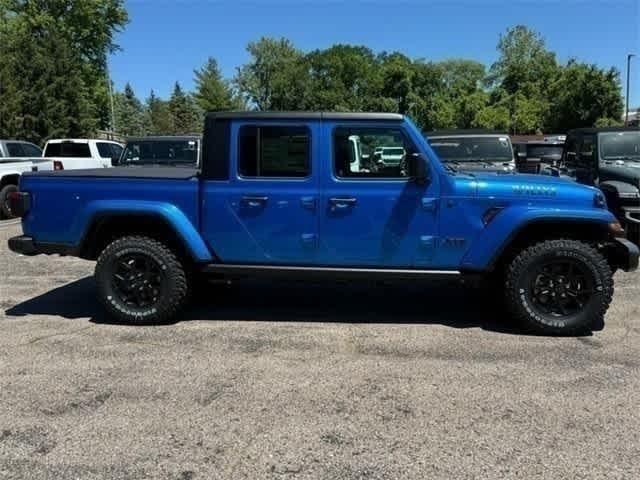 new 2024 Jeep Gladiator car, priced at $48,534