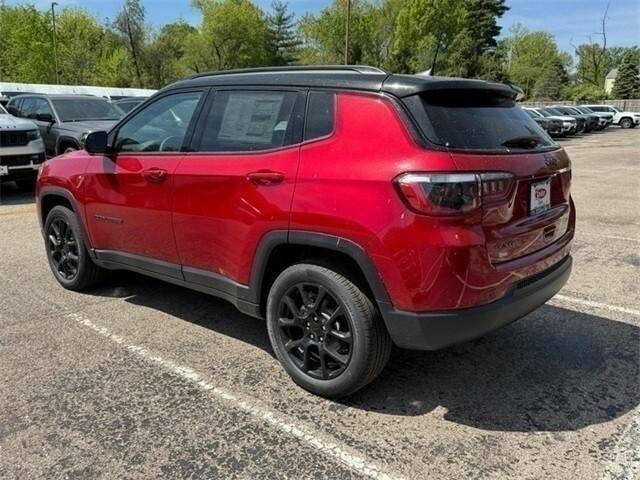 new 2024 Jeep Compass car, priced at $29,368