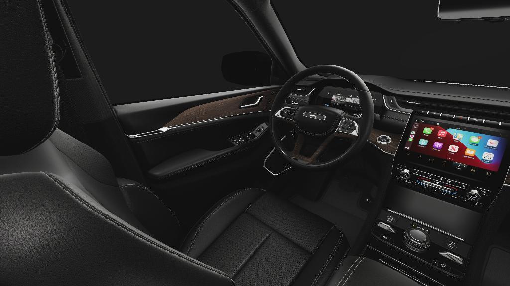 new 2025 Jeep Grand Cherokee car, priced at $65,635