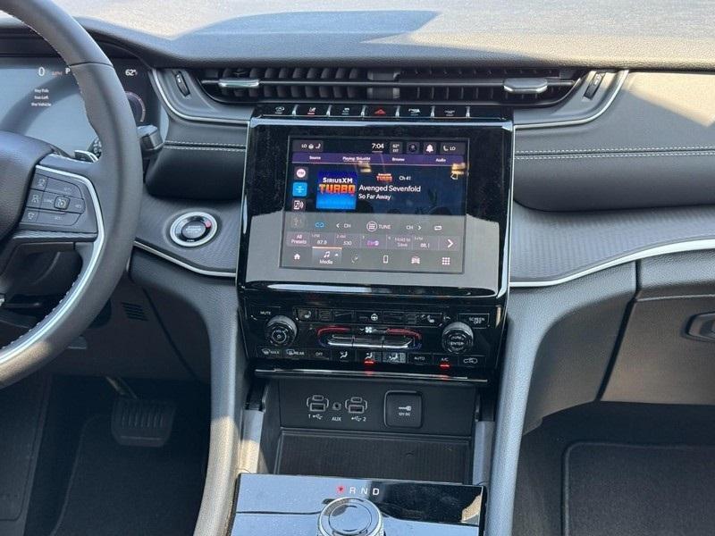 new 2025 Jeep Grand Cherokee L car, priced at $45,249