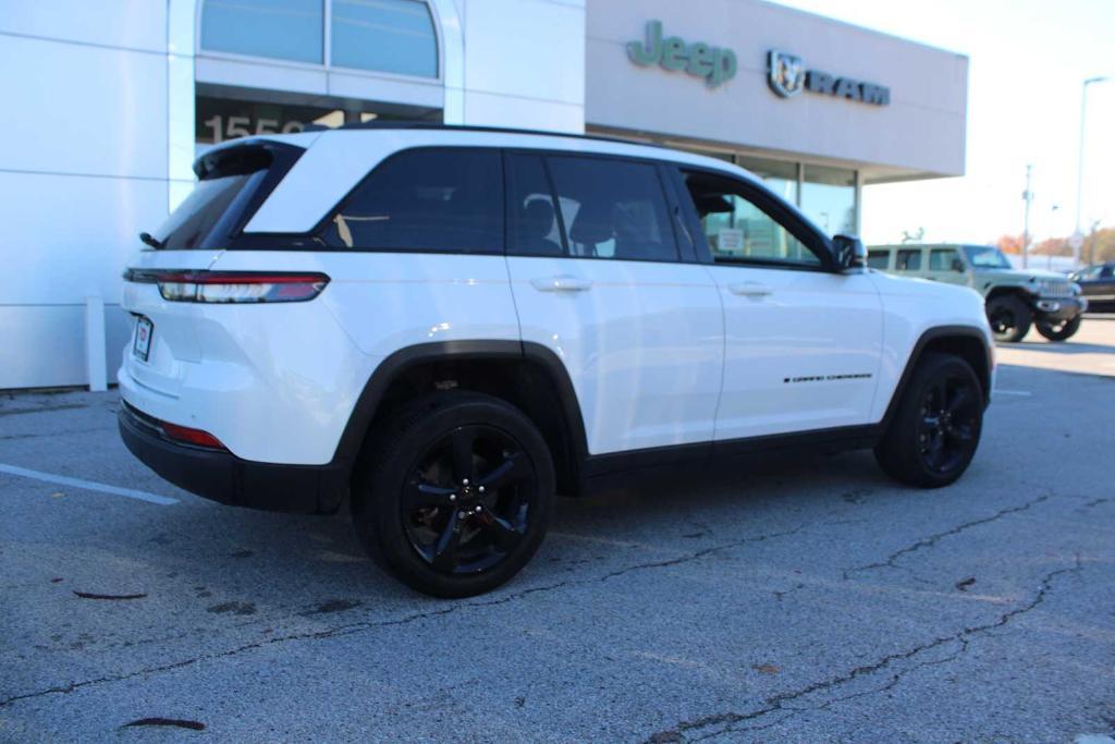 used 2023 Jeep Grand Cherokee car, priced at $34,998