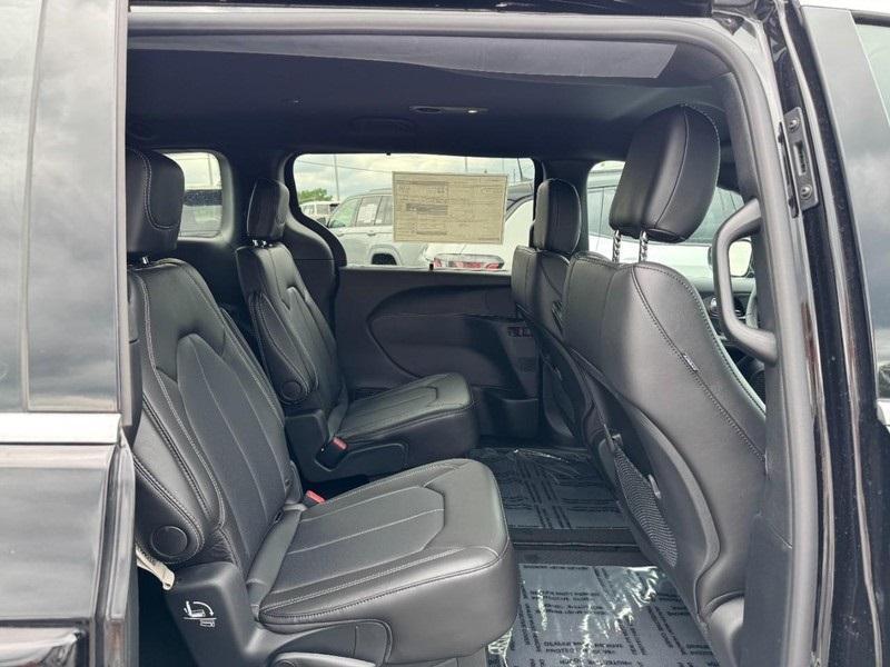 new 2025 Chrysler Voyager car, priced at $40,113