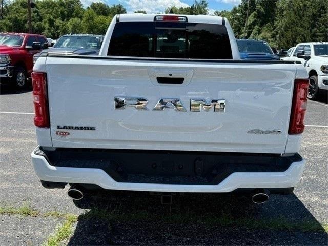 new 2025 Ram 1500 car, priced at $57,593
