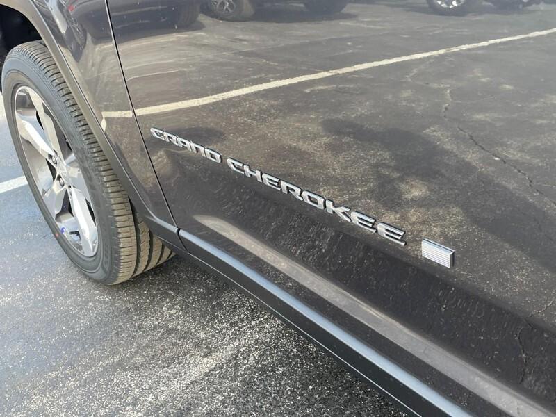 new 2024 Jeep Grand Cherokee L car, priced at $53,493