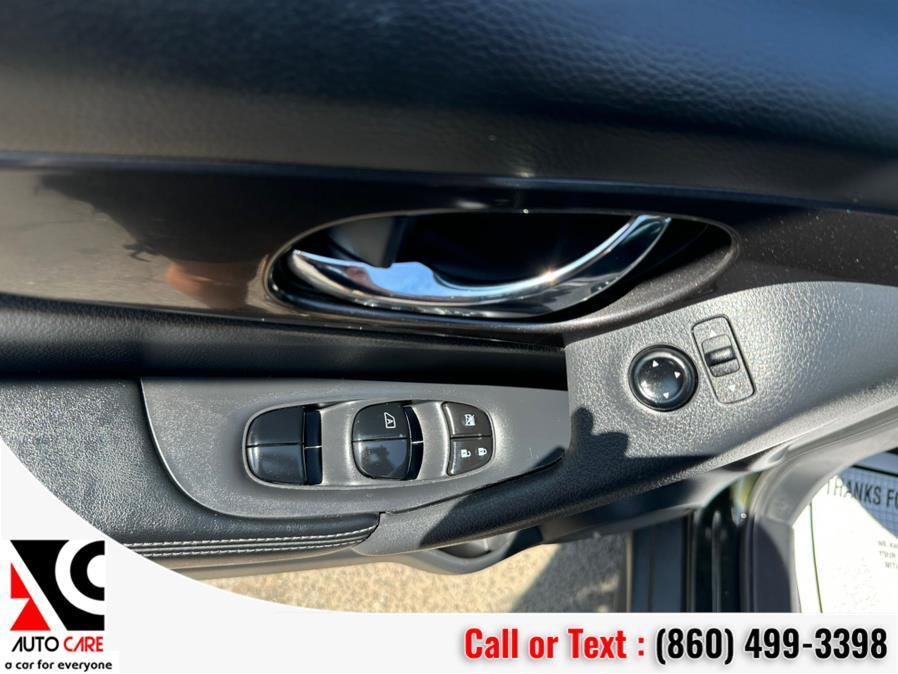 used 2020 Nissan Rogue car, priced at $13,998