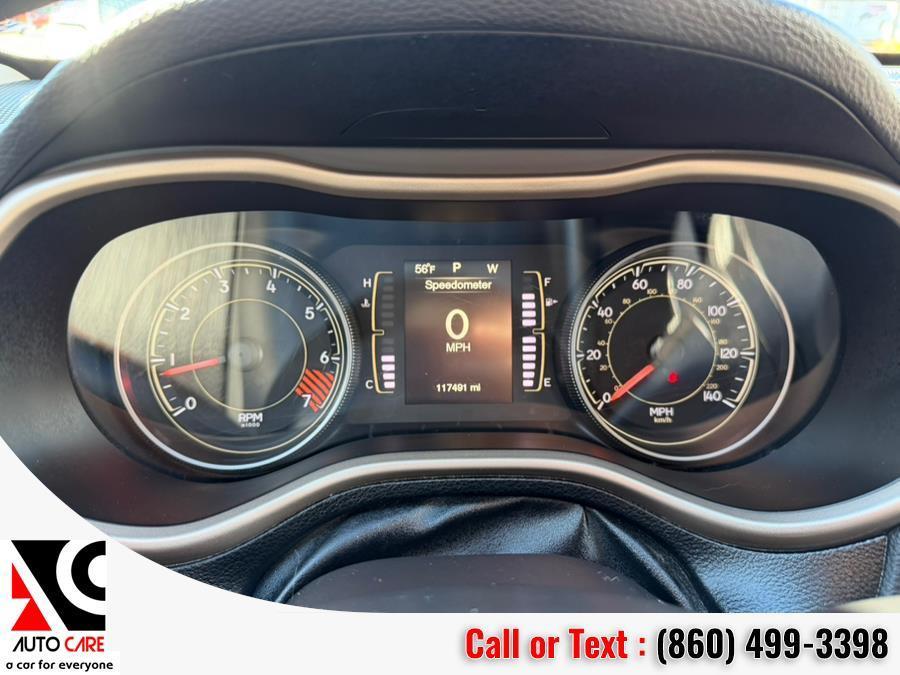 used 2014 Jeep Cherokee car, priced at $7,997