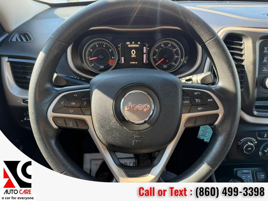 used 2014 Jeep Cherokee car, priced at $7,997