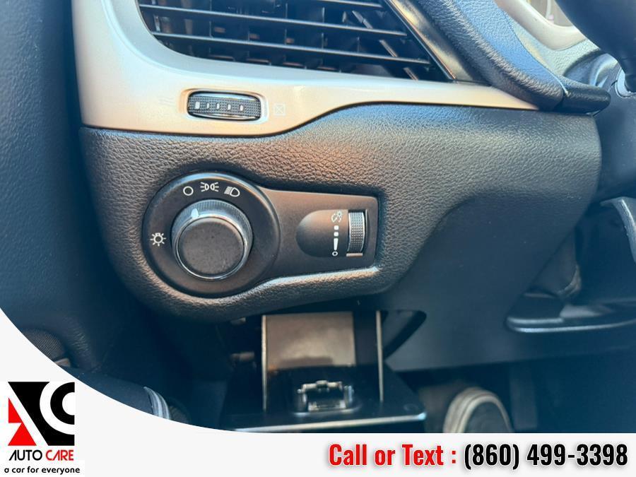 used 2014 Jeep Cherokee car, priced at $7,997