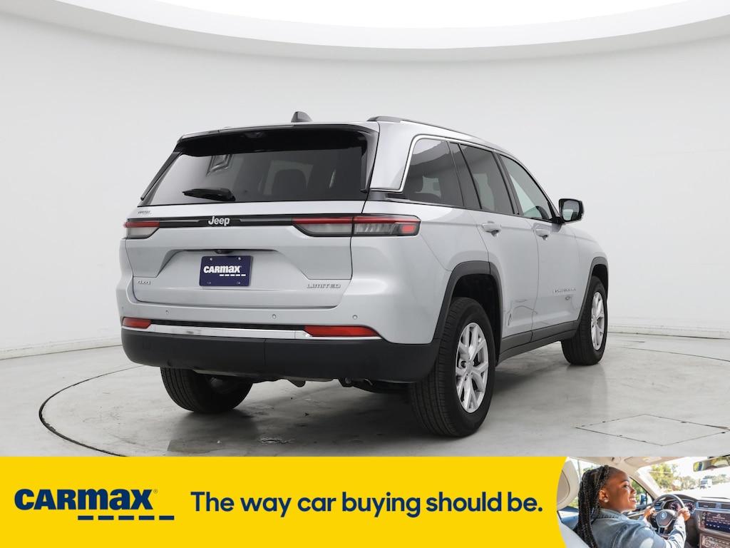 used 2022 Jeep Grand Cherokee car, priced at $35,998