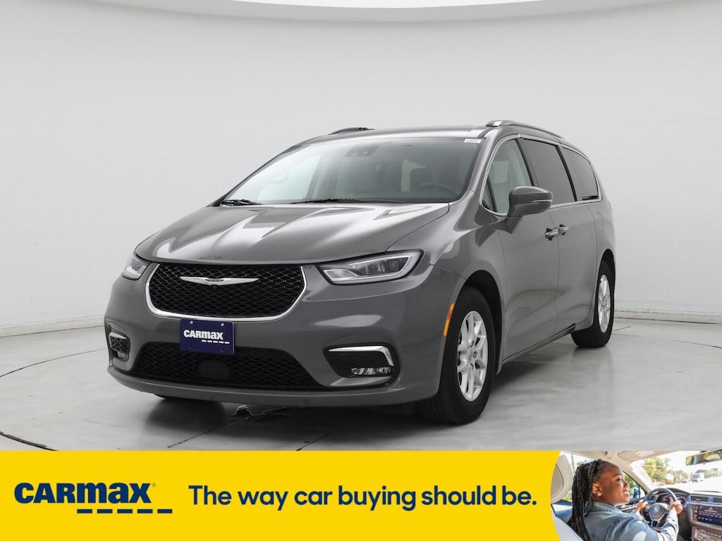 used 2021 Chrysler Pacifica car, priced at $30,998