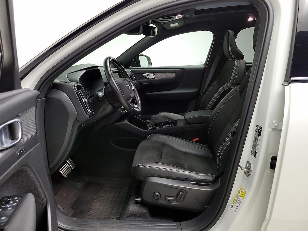 used 2021 Volvo XC40 car, priced at $27,998