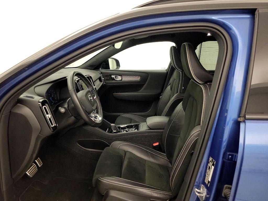 used 2021 Volvo XC40 car, priced at $27,998