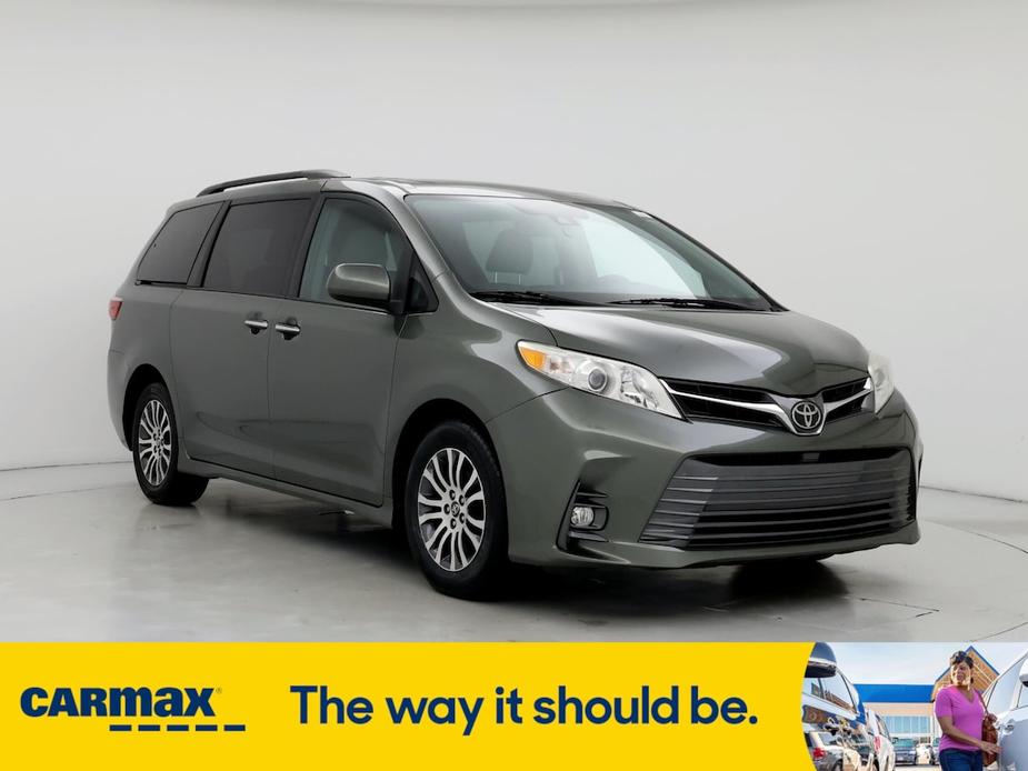 used 2018 Toyota Sienna car, priced at $27,998