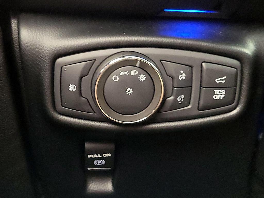 used 2020 Lincoln Nautilus car, priced at $27,998