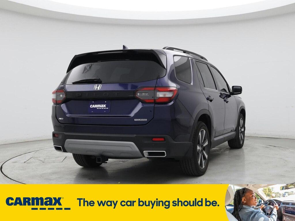 used 2023 Honda Pilot car, priced at $43,998