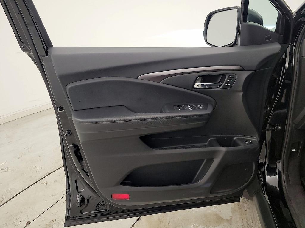 used 2021 Honda Pilot car, priced at $29,998
