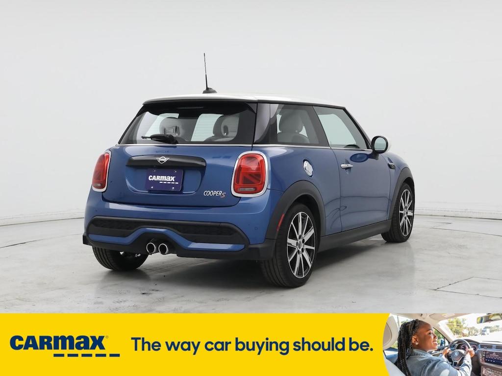 used 2022 MINI Hardtop car, priced at $24,998
