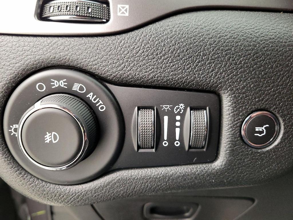 used 2019 Jeep Cherokee car, priced at $19,998