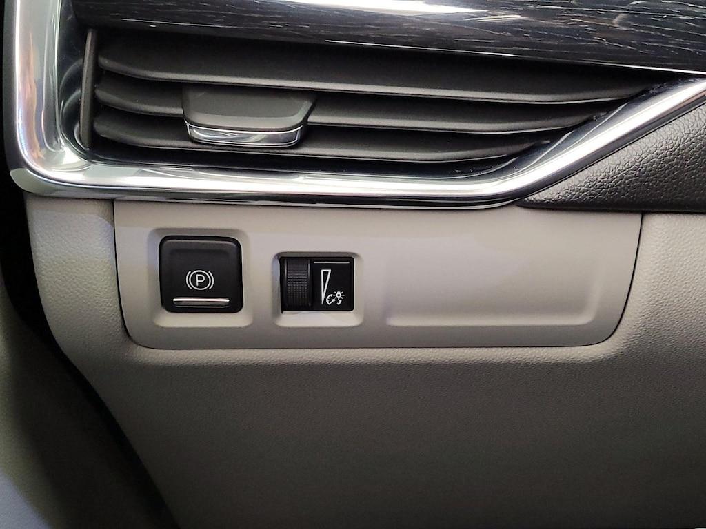 used 2020 Cadillac XT4 car, priced at $30,998