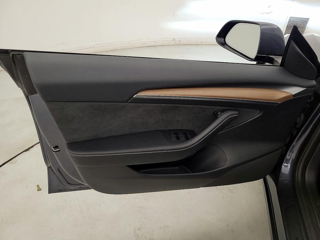 used 2023 Tesla Model 3 car, priced at $32,998