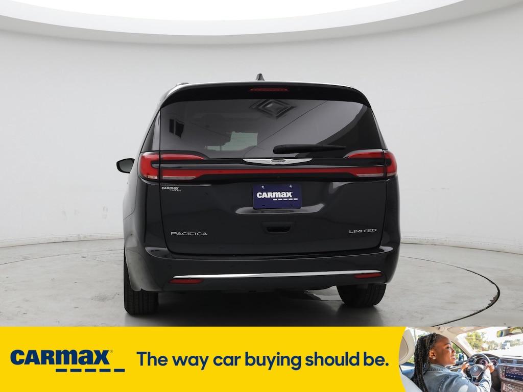 used 2023 Chrysler Pacifica car, priced at $30,998