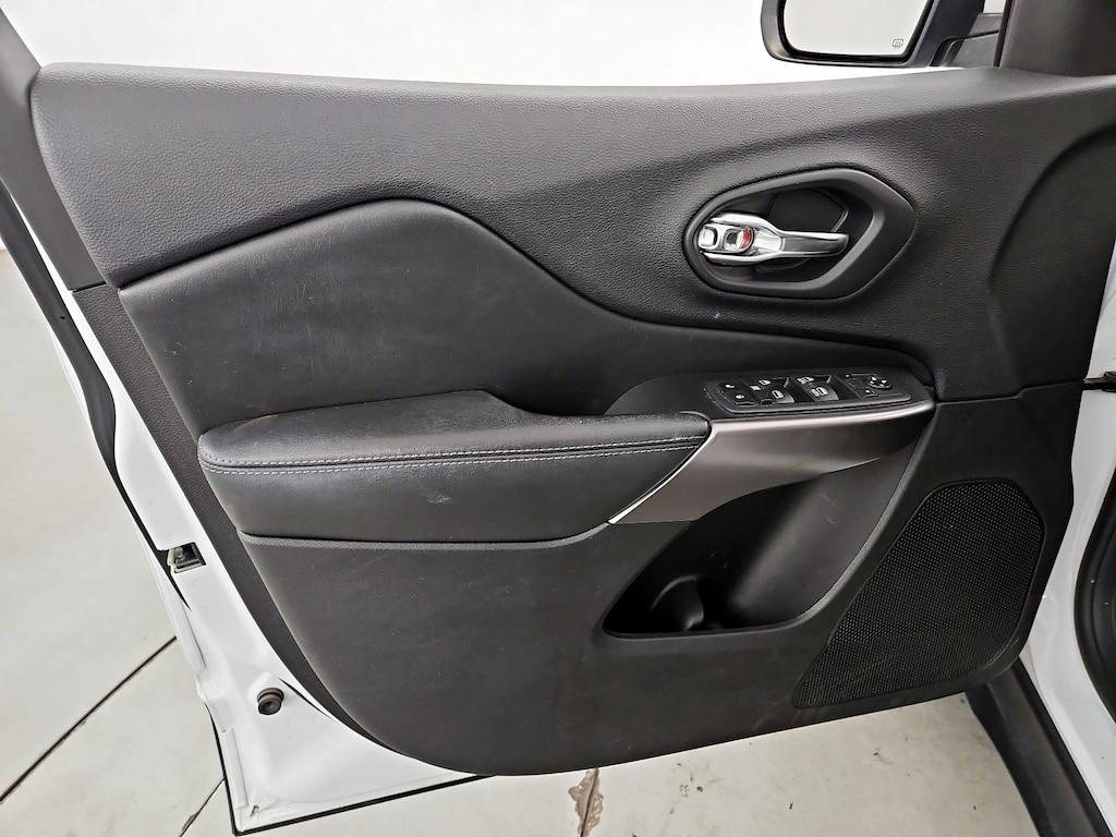 used 2020 Jeep Cherokee car, priced at $20,998