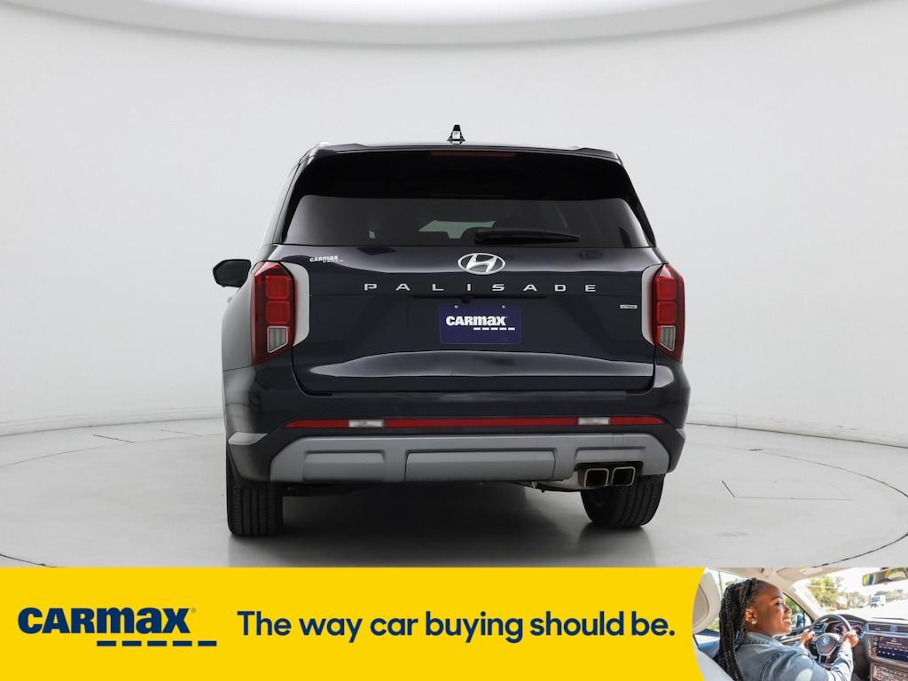 used 2024 Hyundai Palisade car, priced at $40,998