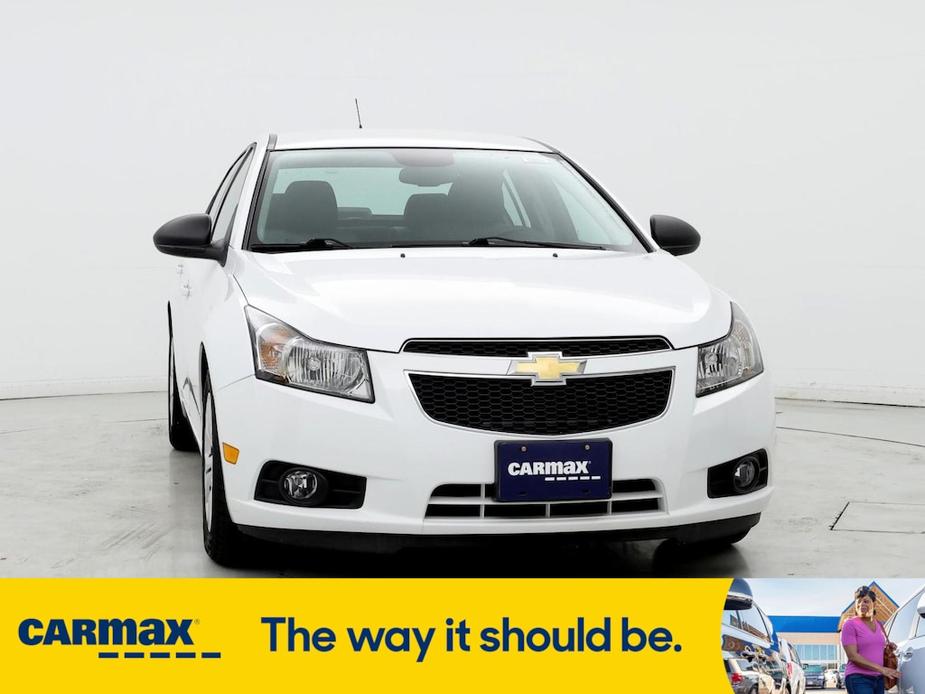 used 2014 Chevrolet Cruze car, priced at $14,998