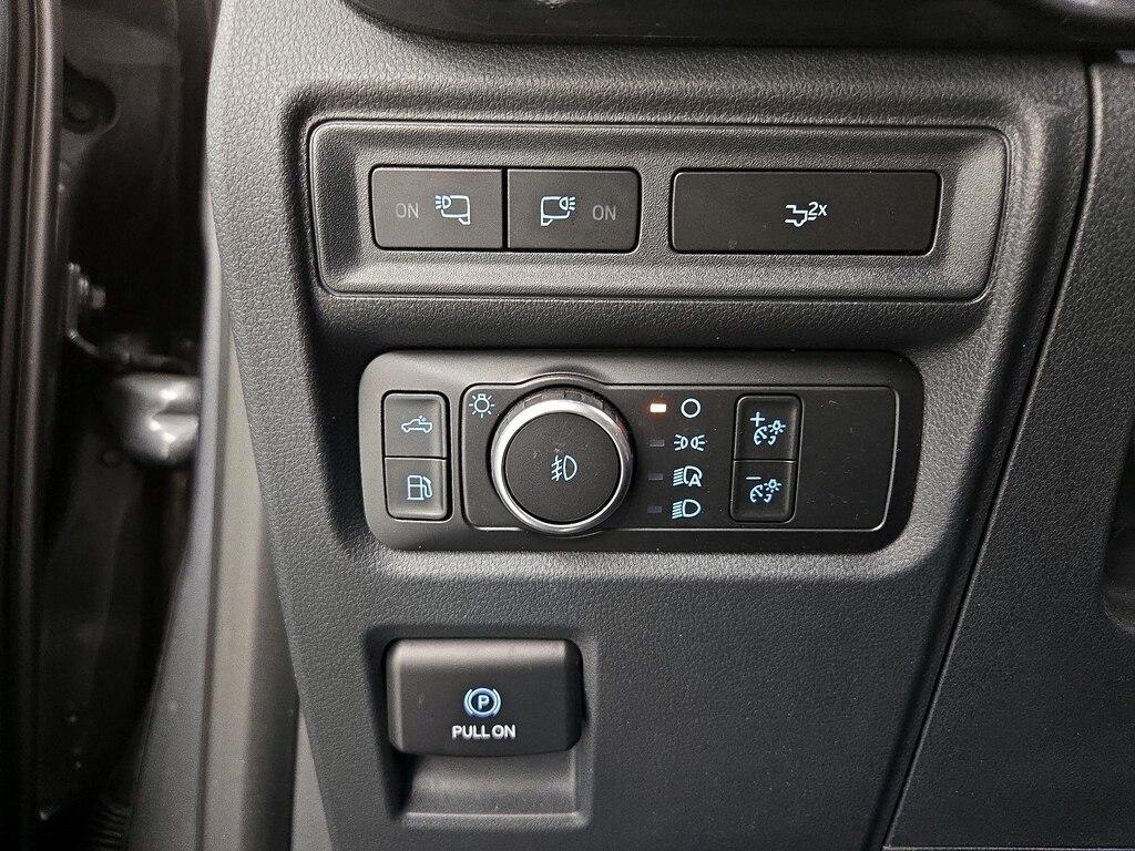 used 2022 Ford F-150 car, priced at $39,998