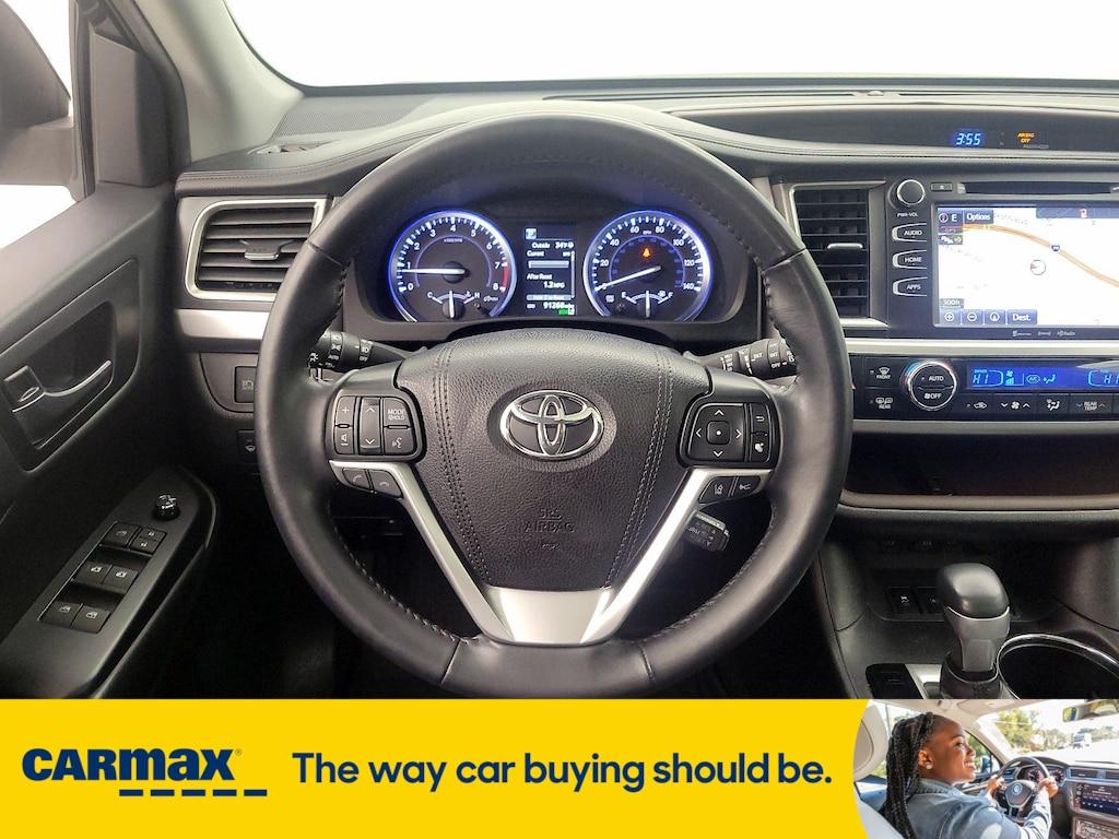 used 2019 Toyota Highlander car, priced at $25,998