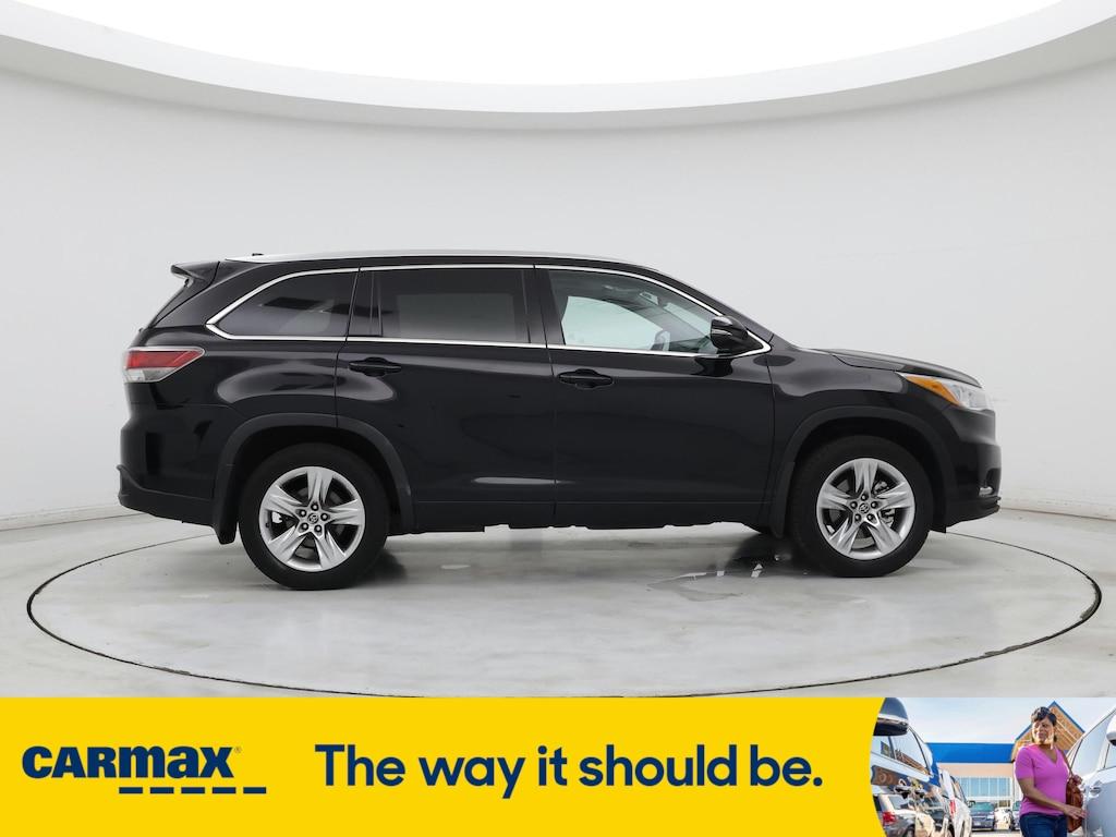 used 2016 Toyota Highlander car, priced at $23,998