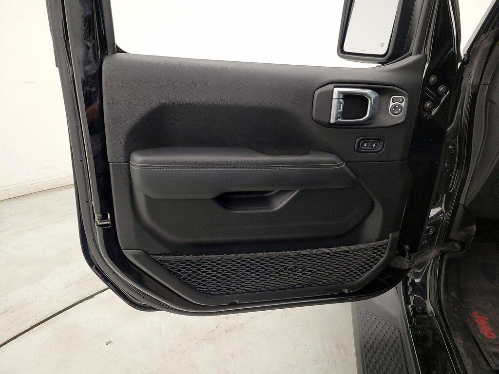 used 2022 Jeep Gladiator car, priced at $32,998