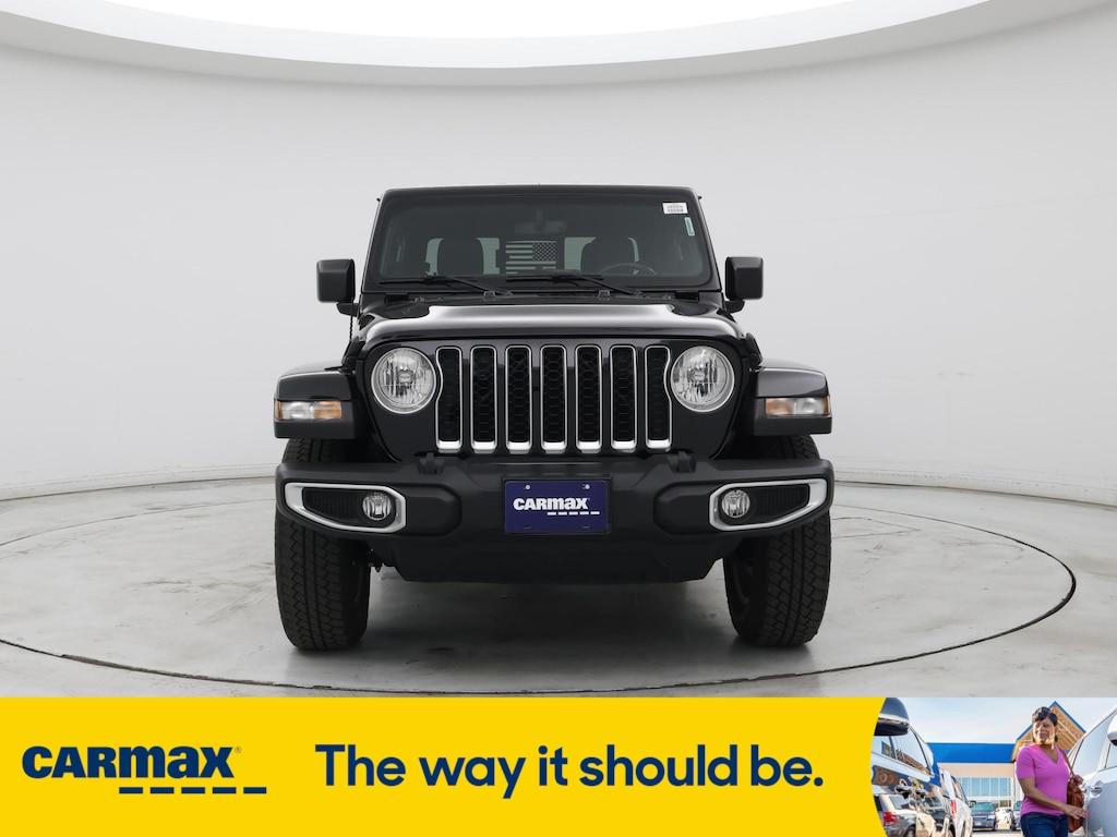 used 2022 Jeep Gladiator car, priced at $32,998