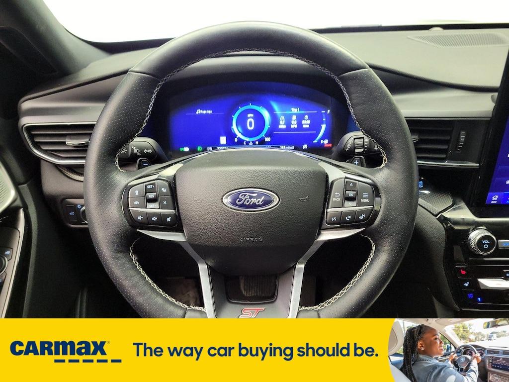 used 2022 Ford Explorer car, priced at $41,998