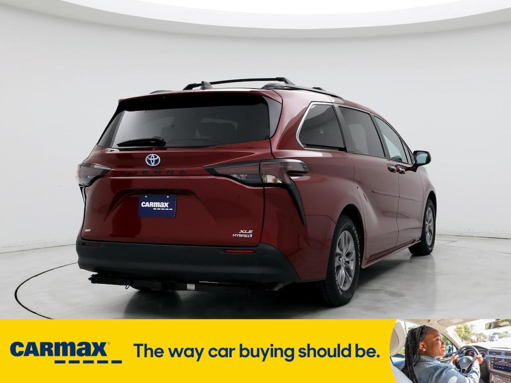 used 2023 Toyota Sienna car, priced at $45,998